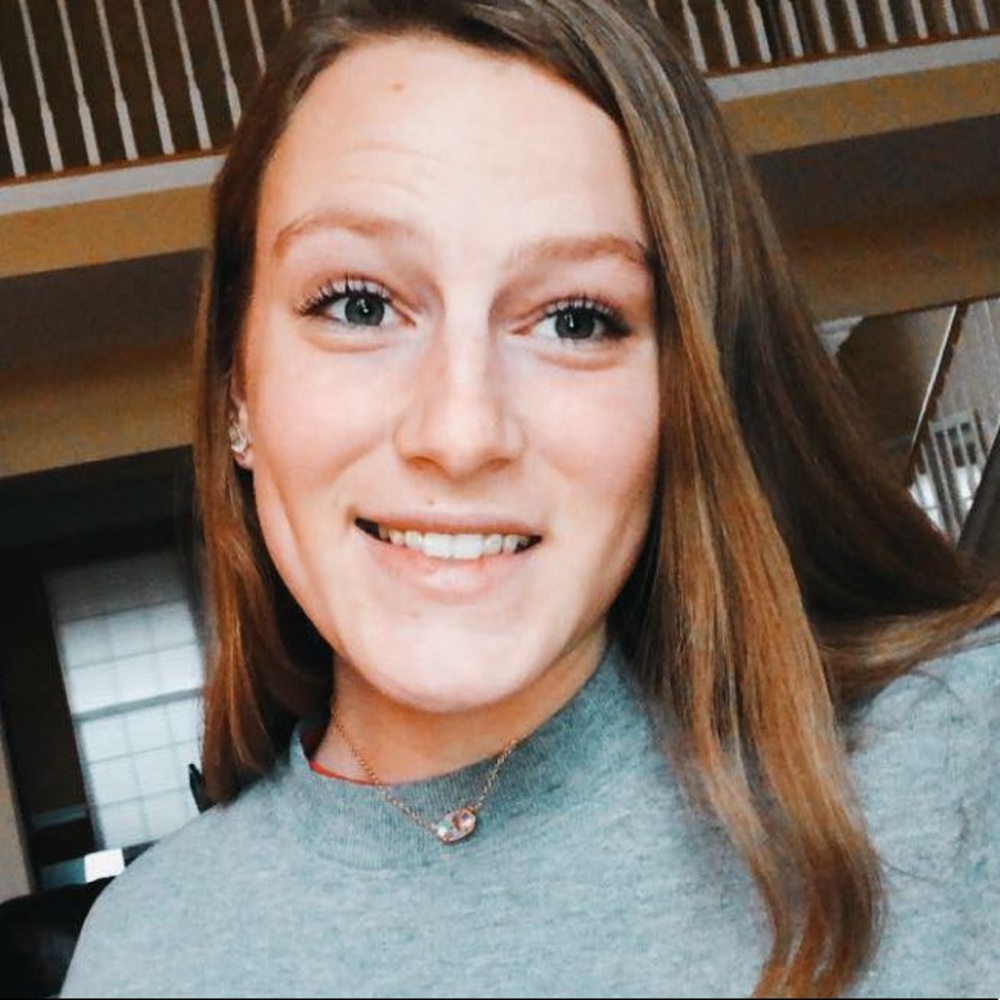Meet your Posher, Abby